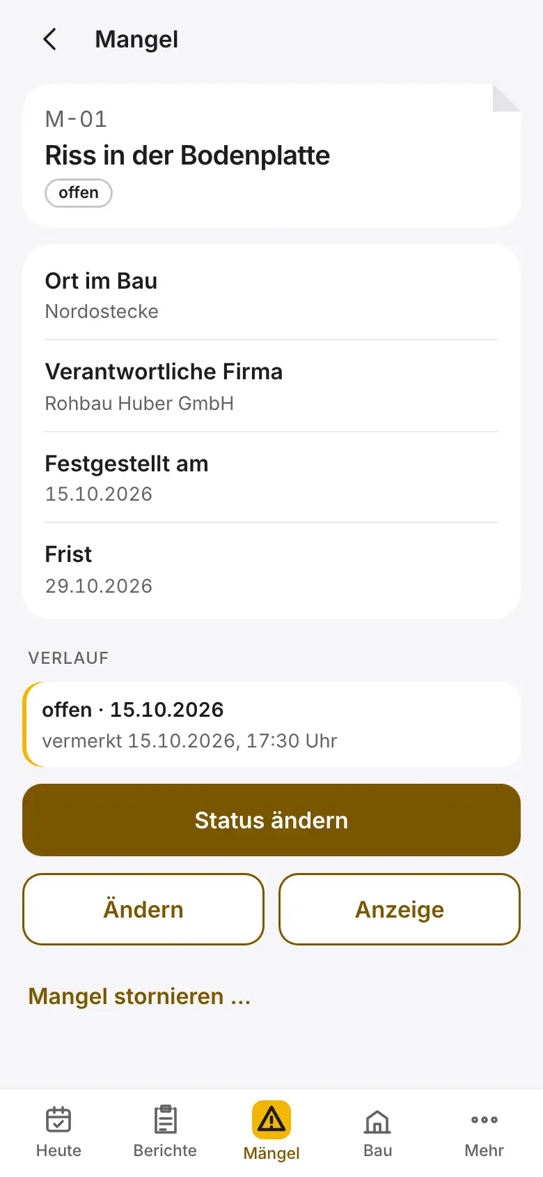 Hilea Bautagebuch: ein Mangel mit Ort, verantwortlicher Firma, Frist und Verlauf sowie den Knöpfen Status ändern, Ändern und Anzeige.
